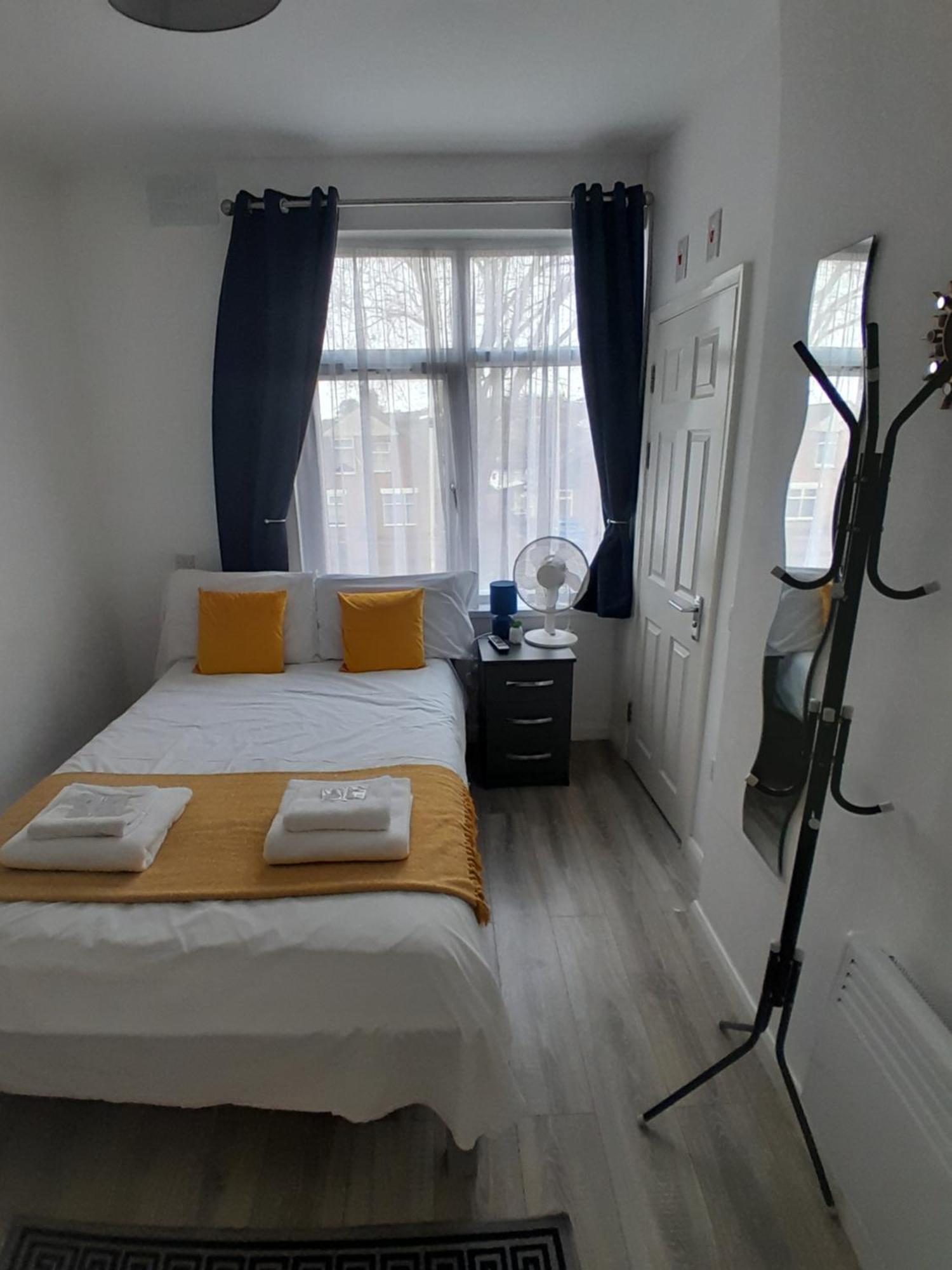 The Broadway Rooms 莱切斯特 外观 照片